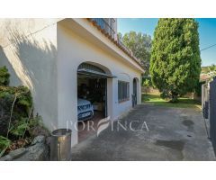 Bonita finca en zona exclusiva con mucha tranquilidad y privacidad cerca de Calonge. Piscina.