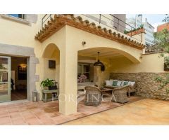 Casa de Pueblo en Venta en Begur, Girona