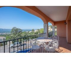 Villa en Venta en Santa Cristina dAro, Girona