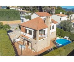 Villa independiente con exclusiva ubicación muy cerca de las playas de Sant Antoni de Calonge