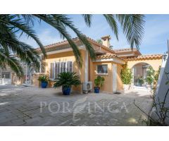 Villa en Venta en Santa Cristina dAro, Girona