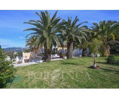 Villa en Venta en Santa Cristina dAro, Girona