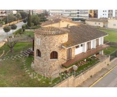 Villa rústica muy auténtica a 200 metros del mar en Sant Antoni de Calonge