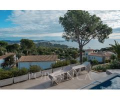 Moderna casa de ensueño con vistas espectaculares al mar en Calonge