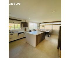 INPRESIONANTE VILLA DE 4 DORMITORIOS EN ZONA LOS BALCONES CON PISCINA PRIVADA