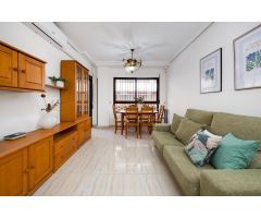 APARTAMENTO DE 2 DORMITORIOS A 100M DE LA PLAYA Y GARAJE INCLUIDO