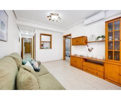 APARTAMENTO DE 2 DORMITORIOS A 100M DE LA PLAYA Y GARAJE INCLUIDO
