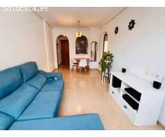 APARTAMENTO DE 2 DORMITORIOS CON PISCINA, GARAJE Y TRASTERO EN EL CENTRO DE TORREVIEJA