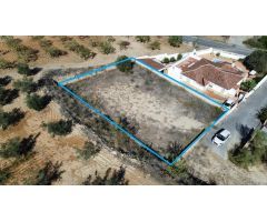 Se vende solar urbano