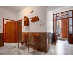 Se vende casa inmensa con amplio terreno urbano