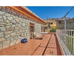 ¡Oportunidad única! Dos casas unidas en Olula del Río, Almería