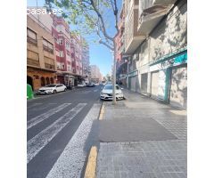 SECTOR 5 , LOCAL COMERCIAL  DE 366  METROS ESQUINA CON 6 PERSIANAS