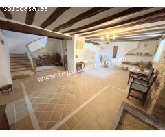 Casa en Azcona