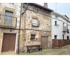 Casa de pueblo en Mirafuentes