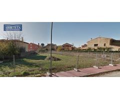 INMOBILIARIA ARBETETA PONE EN VENTA TERRENO EN SIGÜENZA