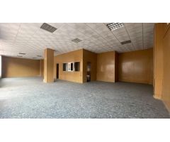 SE VENDE LOCAL COMERCIAL EN EL CENTRO DE GUADALAJARA CON PROYECTO PARA DOS VIVIENDAS