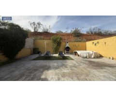 INMOBILIARIA ARBETETA VENDE PAREADO DE 3 DORMITORIOS EN ZONA CAMPO DE GOLF DE CABANILLAS DEL CAMPO