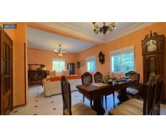 INMOBILIARIA ARBEETA VENDE CHALET DE 4 DORMITORIOS EN ZONA AVDA. CASTILLA, GUADALAJARA