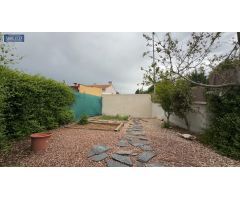 INMOBILIARIA ARBETETA VEDE CHALET DE 3 DORMITORIOS EN TORIJA, GUADALAJARA