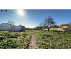 INMOBILIARIA ARBETETA VENDE DOS VIVIENDAS CON GRAN PARCELA EN HUMANES DE MOHERNANDO, GUADALAJARA