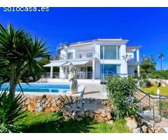 Lujosa villa en alquiler en Santa Ponsa