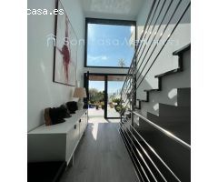 Hermosa casa independiente en Alcanada