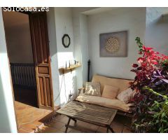 Bonita Casa de 2 Plantas y Azotea con negocio de alquiler incluido en Córdoba, cerca del Rio.