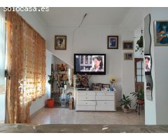 Espaciosa y luminosa Casa de Pueblo de 3 Plantas en El Cuervo, Sevilla/Cádiz.