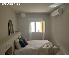 Venta Piso reformado  con vistas a la Playa Victoria, Cádiz