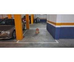 PLAZA DE PARKING DE BUEN TAMAÑO EN VENTA O ALQUILER CON OPCIÓN A COMPRA