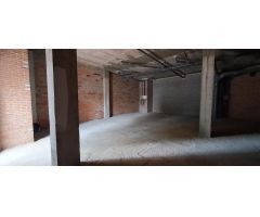 ¡Oportunidad única en Cambrils! Local en venta en ubicación inmejorable ?????