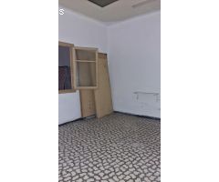 Amplio Local en Venta en el Centro de Castellón – 227 m² Diáfanos