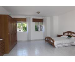 SE VENDE CASA EN XENDIVE (LOBIOS)