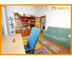 SE VENDE PISO EN EL BARRIO DEL VEINTIUNO, OURENSE