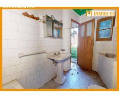 SE VENDE CASA PARA REFORMAR EN ENTRIMO