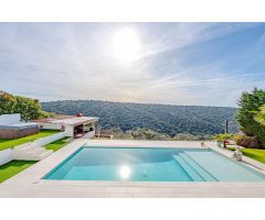 Chalet individual con piscina en Valdemorillo