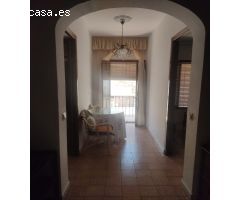 CASA EN EL CENTRO DE EL CARPIO