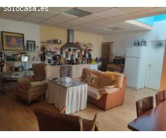 Local Comercial con Vivienda en Pedro Abad