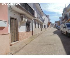 Tu hogar ideal en Alcolea Córdoba. Casa independiente, lista para vivir en familia.