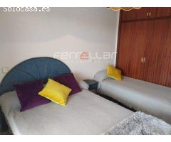 Piso en venta en calle dOsca con vista mar.
