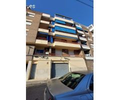 Plaza para coche y moto en venta en calle Mar.