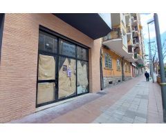Local en avenida Catalunya