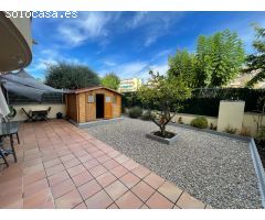 Planta baja con 80 m2 de terraza-jardín a la venta!