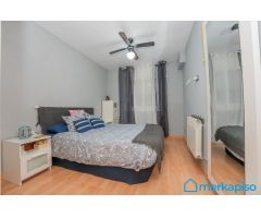 Bonito piso con parking, zona Roureda