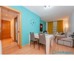 Bonito piso con parking, zona Roureda