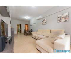 PRECIOSO PISO EN ZONA EXCLUSIVA DE VILADECANS