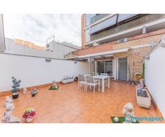 Dúplex de 4 habitaciones y terraaza a nivel