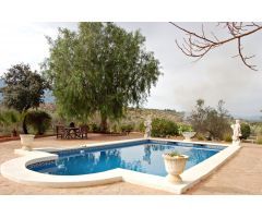 BELLISIMA FINCA ECUESTRE