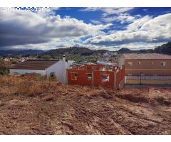 Terreno más proyecto en Almogía (Málaga)