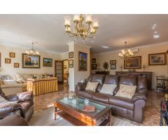 Adosado en Venta en Alora, Málaga